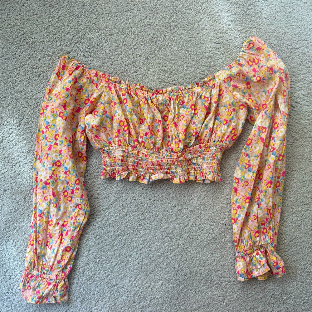 Strangers & Lovers Cropped Floral Long Sleeve- S